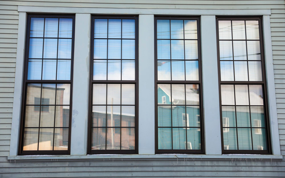 awning window