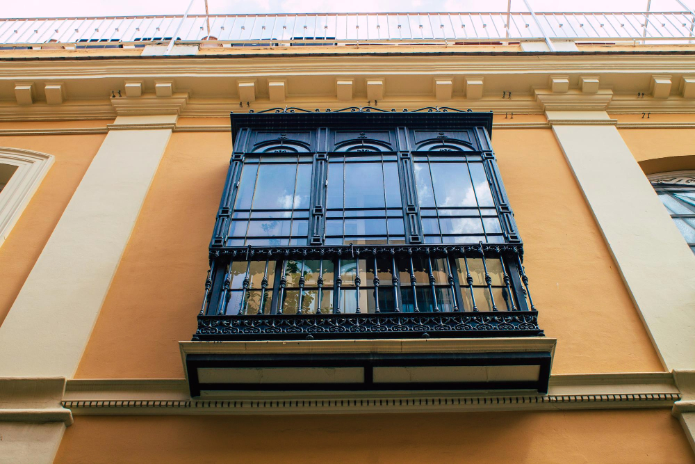 Residential and Commercial Louvre Windows in Sydney